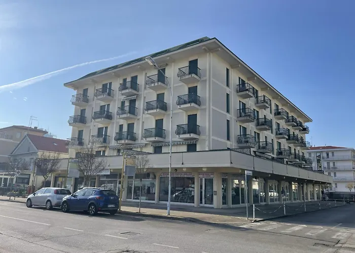 Bilocale Rubino Con Piscina - Jesolo